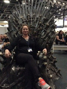 Me, mother of swords, Queen of food